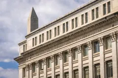 Будівля Міністерства охорони здоров'я США у Вашингтоні, де працює Роберт Кеннеді-молодший.